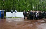 Церемония возложения цветов и корзин у мемориального комплекса в честь воинов-освободителей