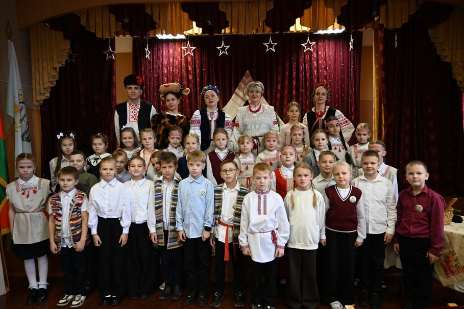 Фальклорнае свята “Пагуляем ад душы на Пакроўскім кірмашы”