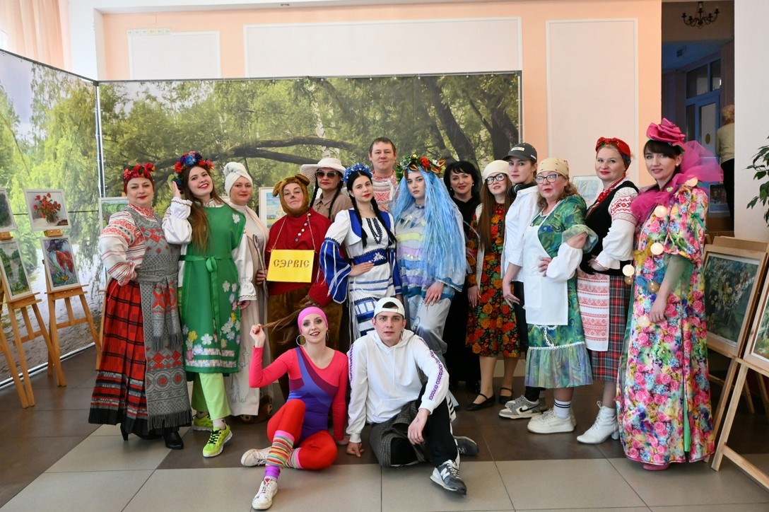 Областной смотр любительских коллективов художественного творчества